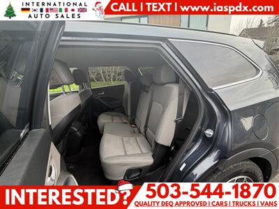 2017 Hyundai SANTA FE SE   - Photo 11 - Portland, OR 97216