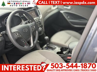 2017 Hyundai SANTA FE SE   - Photo 8 - Portland, OR 97216