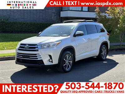2017 Toyota Highlander SE   - Photo 1 - Portland, OR 97216