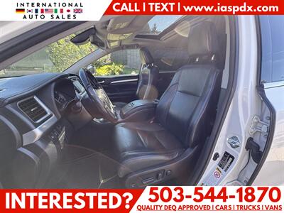 2017 Toyota Highlander SE   - Photo 9 - Portland, OR 97216