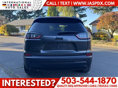 2023 Jeep Cherokee Altitude Lux - Photo 4 - Portland, OR 97216