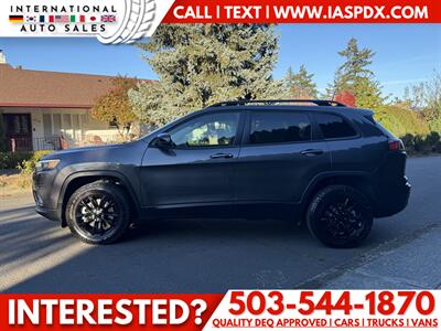 2023 Jeep Cherokee Altitude Lux - Photo 2 - Portland, OR 97216