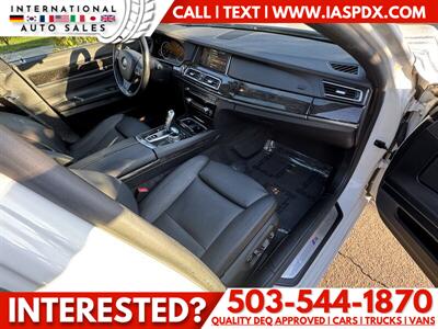 2014 BMW 740i   - Photo 14 - Portland, OR 97216