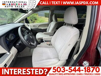 2020 Toyota Sienna LE 7-Passenger Auto   - Photo 8 - Portland, OR 97216