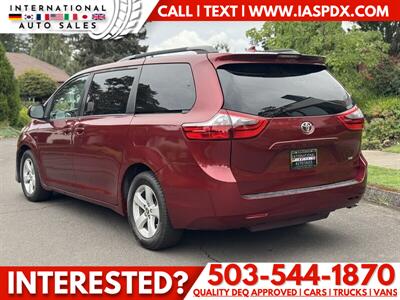 2020 Toyota Sienna LE 7-Passenger Auto   - Photo 3 - Portland, OR 97216