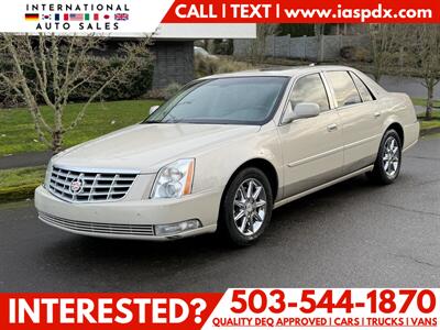 2011 Cadillac DTS Luxury Collection Sedan