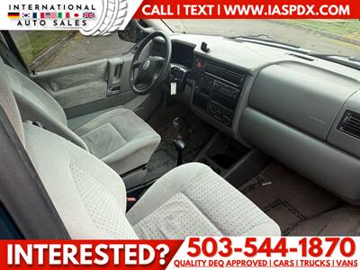 2002 Volkswagen EuroVan MV - Photo 11 - Portland, OR 97216