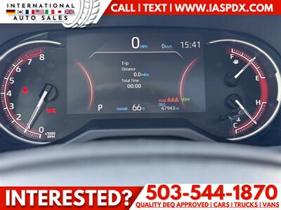 2023 Toyota RAV4 XLE   - Photo 13 - Portland, OR 97216