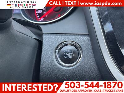 2020 Toyota Camry XSE   - Photo 13 - Portland, OR 97216