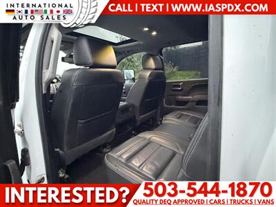 2017 GMC Sierra 2500 Denali   - Photo 14 - Portland, OR 97216