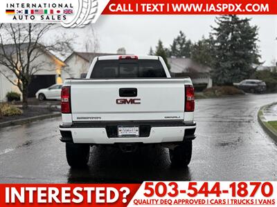 2017 GMC Sierra 2500 Denali   - Photo 4 - Portland, OR 97216