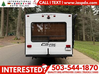 2017 FOREST RIVER TOWABLE CAMPER TRAILER   - Photo 4 - Portland, OR 97216