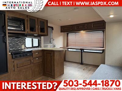 2017 FOREST RIVER TOWABLE CAMPER TRAILER Salem Towables   - Photo 31 - Portland, OR 97216
