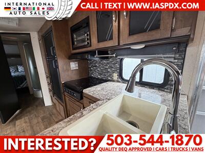 2017 FOREST RIVER TOWABLE CAMPER TRAILER Salem Towables   - Photo 30 - Portland, OR 97216