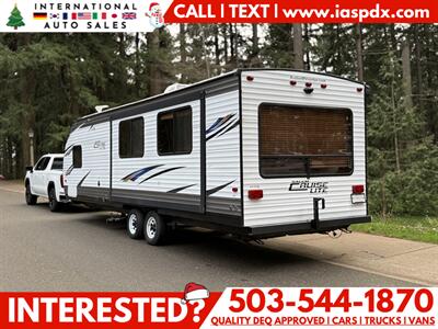 2017 FOREST RIVER TOWABLE CAMPER TRAILER   - Photo 3 - Portland, OR 97216