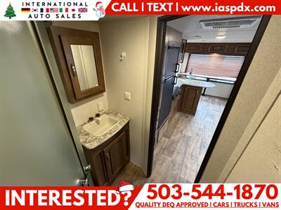 2017 FOREST RIVER TOWABLE CAMPER TRAILER   - Photo 14 - Portland, OR 97216