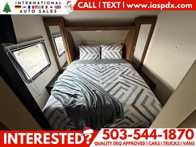 2017 FOREST RIVER TOWABLE CAMPER TRAILER   - Photo 17 - Portland, OR 97216