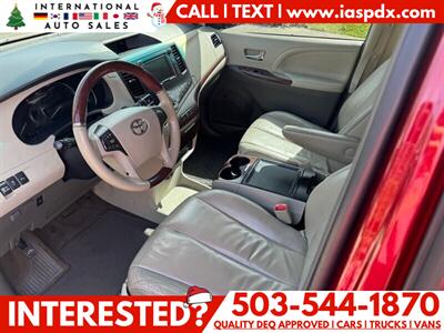 2012 Toyota Sienna Limited 7-Passenger - 3.5L V6 - Photo 9 - Portland, OR 97216