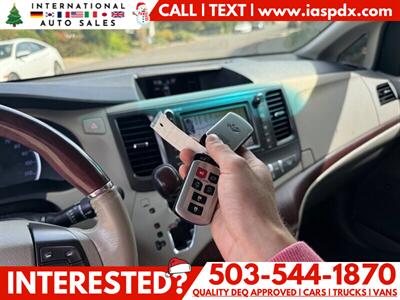 2012 Toyota Sienna Limited 7-Passenger - 3.5L V6 - Photo 21 - Portland, OR 97216