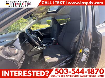 2017 Toyota RAV4 XLE   - Photo 10 - Portland, OR 97216
