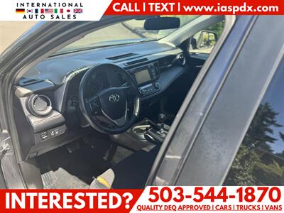 2017 Toyota RAV4 XLE   - Photo 8 - Portland, OR 97216