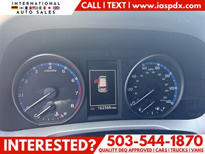 2017 Toyota RAV4 XLE   - Photo 15 - Portland, OR 97216