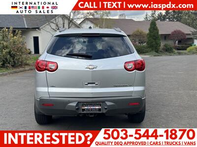 2012 Chevrolet Traverse LT - Photo 4 - Portland, OR 97216
