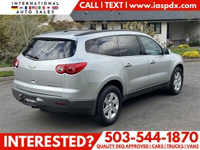 2012 Chevrolet Traverse LT - Photo 5 - Portland, OR 97216