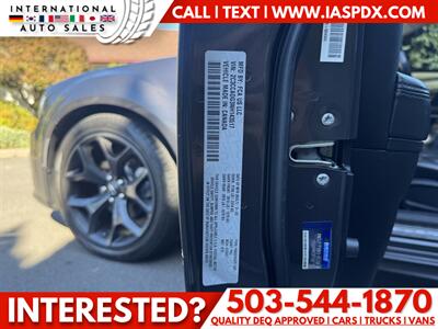 2022 Chrysler 300 Series Touring L - Photo 13 - Portland, OR 97216