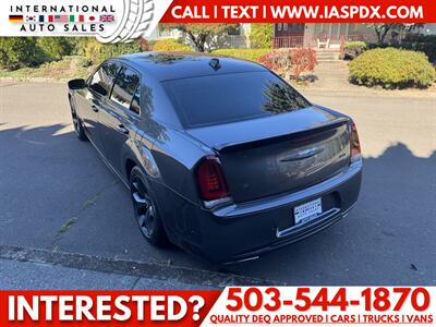 2022 Chrysler 300 Series Touring L - Photo 3 - Portland, OR 97216