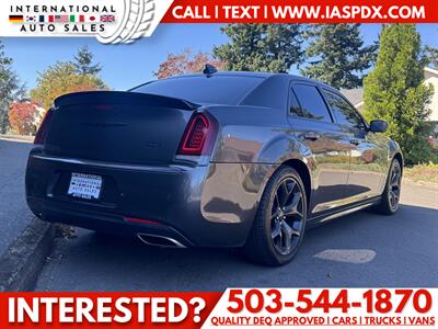 2022 Chrysler 300 Series Touring L - Photo 5 - Portland, OR 97216