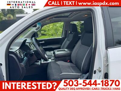 2015 Toyota Tundra SR5   - Photo 8 - Portland, OR 97216