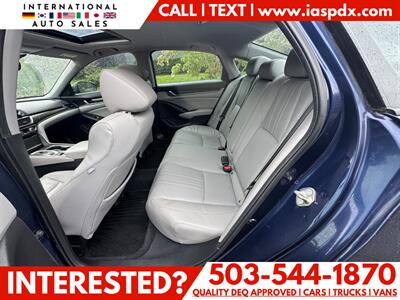2018 Honda Accord Hybrid Touring   - Photo 10 - Portland, OR 97216