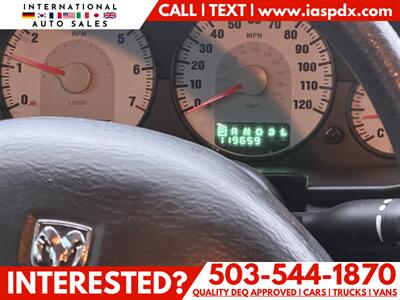 2005 Dodge Stratus SXT   - Photo 12 - Portland, OR 97216