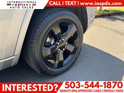 2015 Jeep Grand Cherokee Altitude   - Photo 13 - Portland, OR 97216