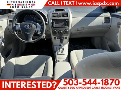 2013 Toyota Corolla LE   - Photo 11 - Portland, OR 97216