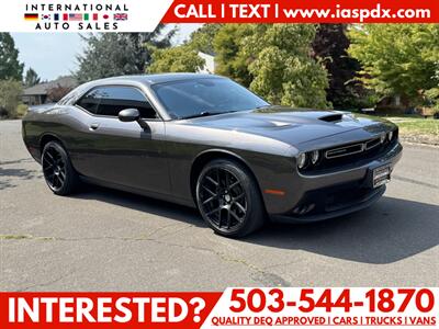 2016 Dodge Challenger SXT   - Photo 6 - Portland, OR 97216