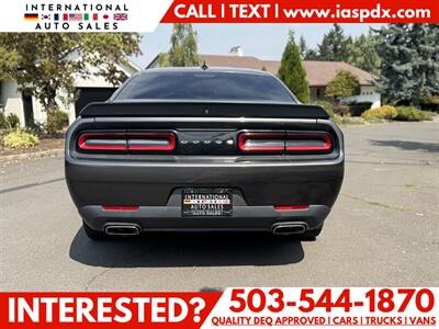 2016 Dodge Challenger SXT   - Photo 4 - Portland, OR 97216
