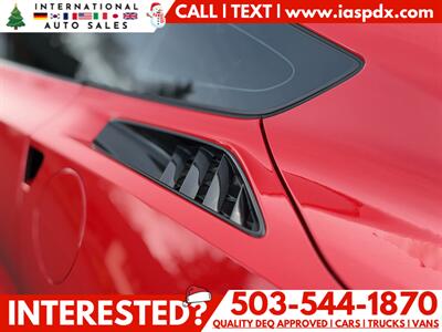 2015 Chevrolet Corvette Stingray   - Photo 9 - Portland, OR 97216