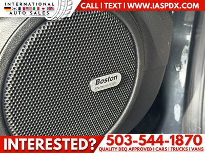 2015 Chevrolet Camaro SS   - Photo 15 - Portland, OR 97216