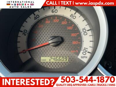 2014 Toyota Tacoma PreRunner V6   - Photo 15 - Portland, OR 97216