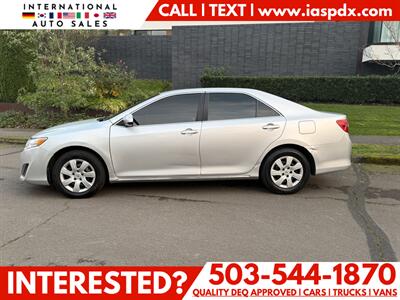 2012 Toyota Camry LE - LOW MILES - Photo 2 - Portland, OR 97216
