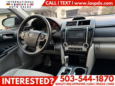 2012 Toyota Camry LE - LOW MILES - Photo 10 - Portland, OR 97216