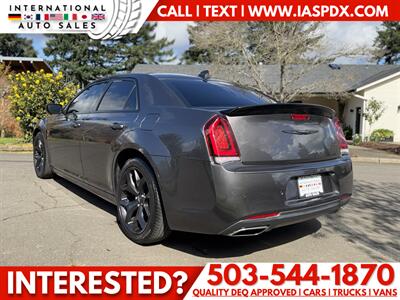2022 Chrysler 300 Series Touring L - Photo 3 - Portland, OR 97216