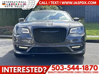 2022 Chrysler 300 Series Touring L   - Photo 7 - Portland, OR 97216