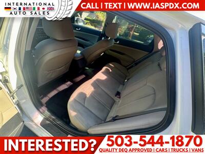 2016 Kia Optima LX - Photo 12 - Portland, OR 97216