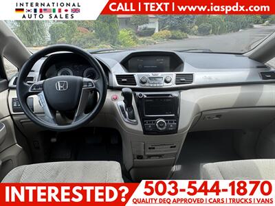2016 Honda Odyssey SE   - Photo 9 - Portland, OR 97216