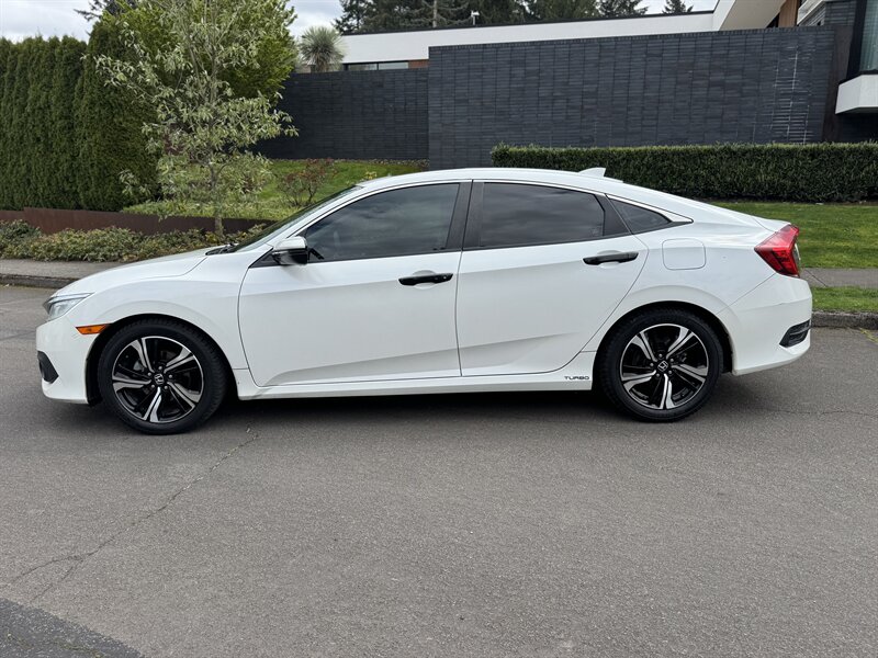 2016 Honda Civic Touring  