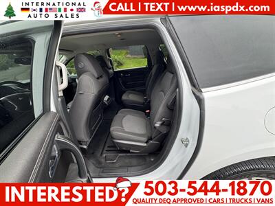 2017 Chevrolet Traverse LT   - Photo 10 - Portland, OR 97216
