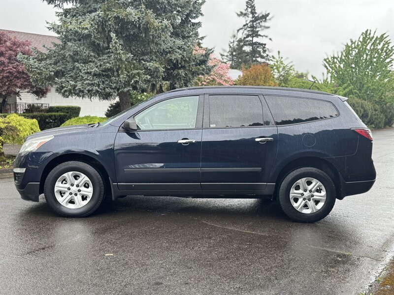 2015 Chevrolet Traverse LS  